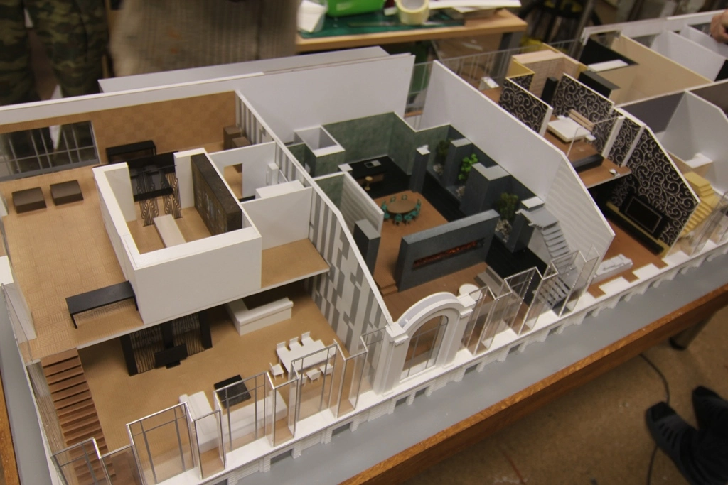 Costruzione di Modelli di Architettura d'Interni